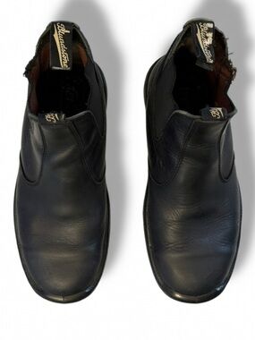 Blundstone Black Leather Slip-On Chelsea Boots